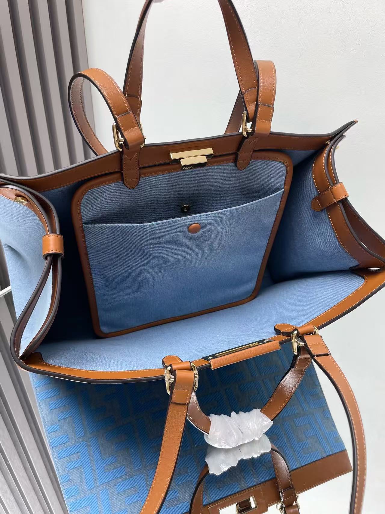 Blue cowboy peekaboo X-tote