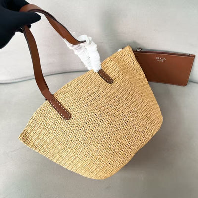 26s straw-knitted shoulder bag