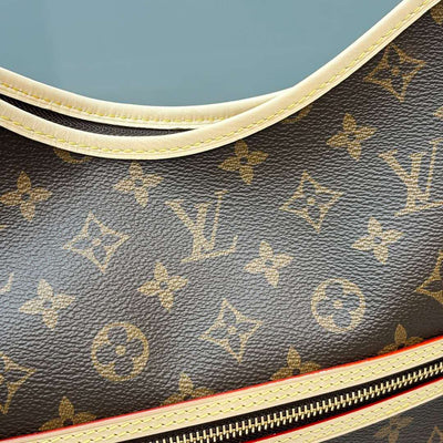 Line-Up Shoulder Bag