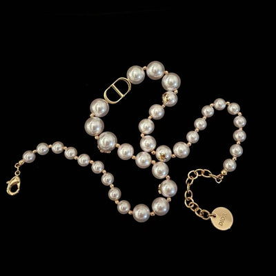 Dio*r 30 Montaigne CD pink pearl short necklace/bracelet
