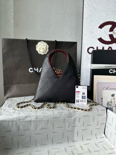 Chanel 26a high-end handicraft series triangle bag