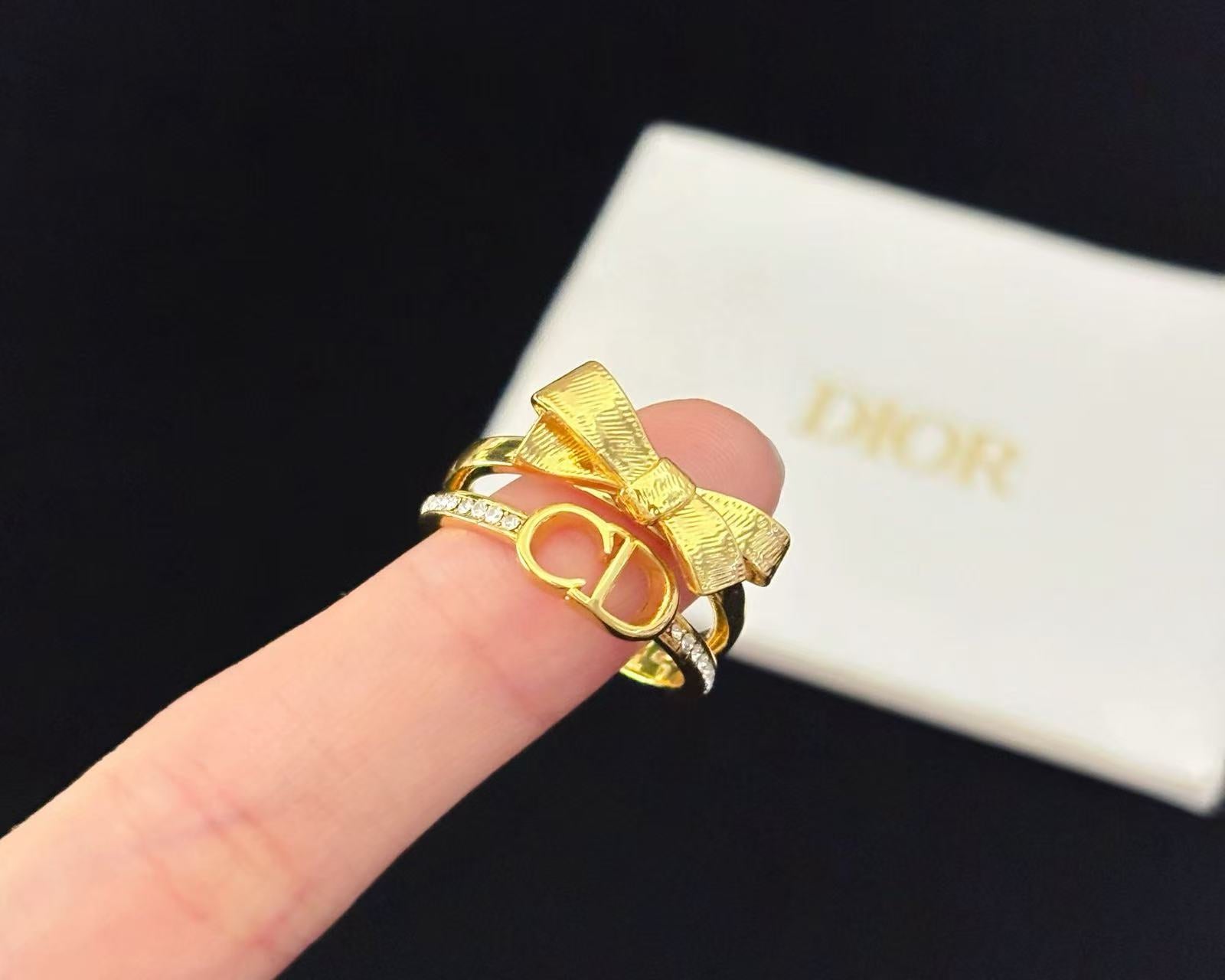 Dio*r CD Bow Double Ring