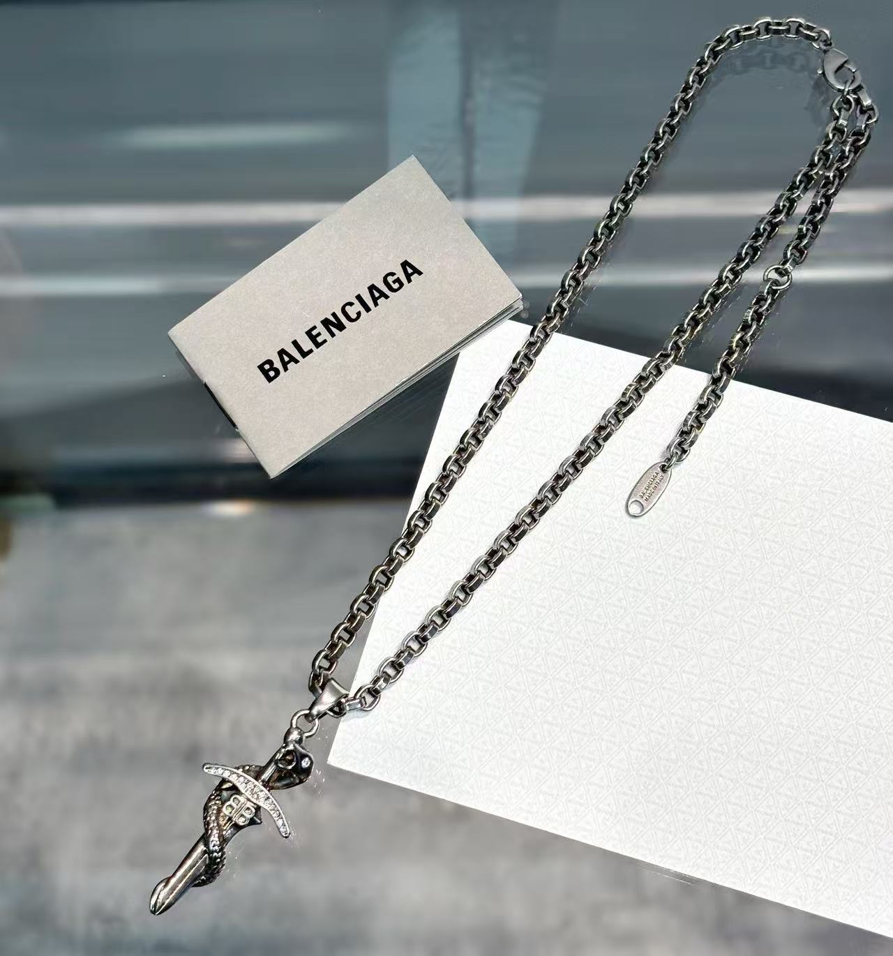 Balenciag*a Paris World* Family GOTH SNAKE Necklace/Snake Year Limited Spirit Snake Sword Necklace