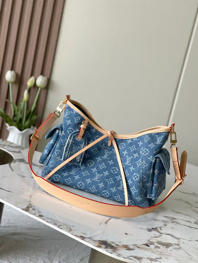 Carryall Cargo small handbag
