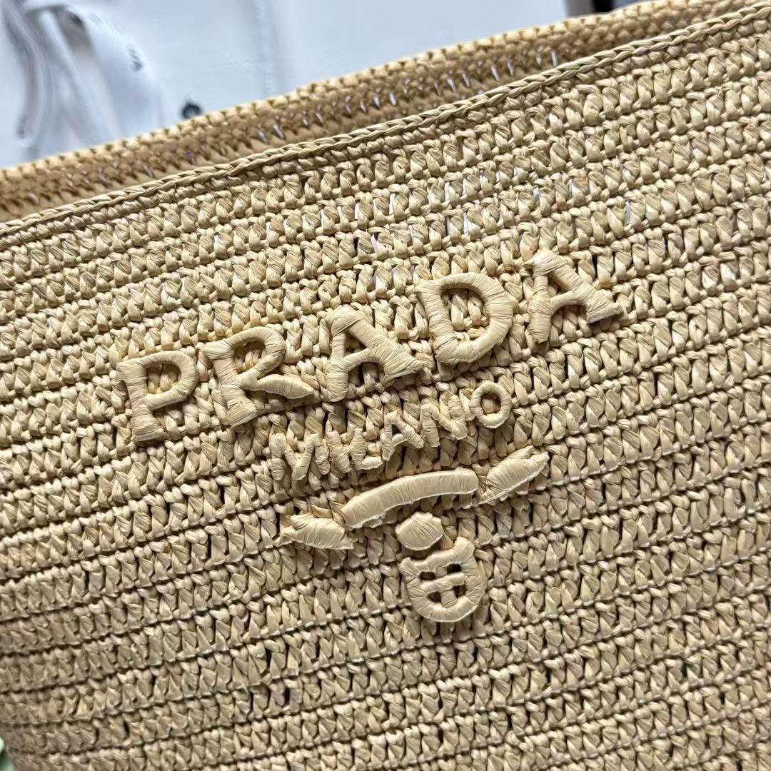 2026 new woven bucket bag