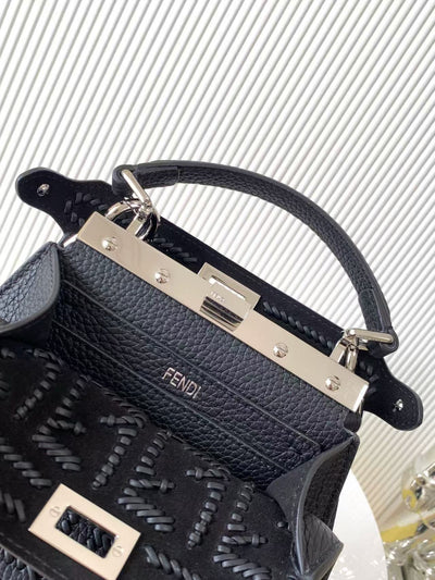 Peekaboo new series ISeeU petite calfskin feels super delicate