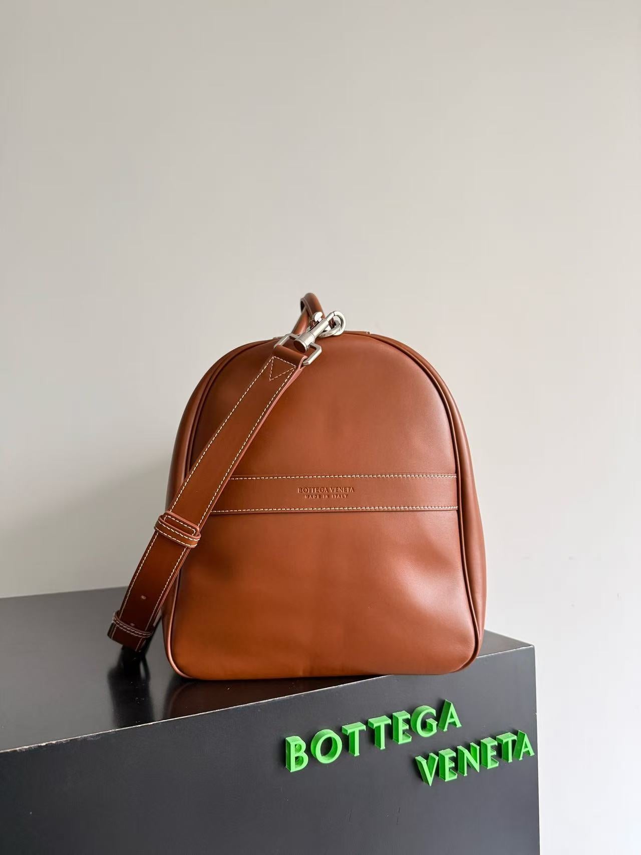 Bottega Veneta's new travel bag