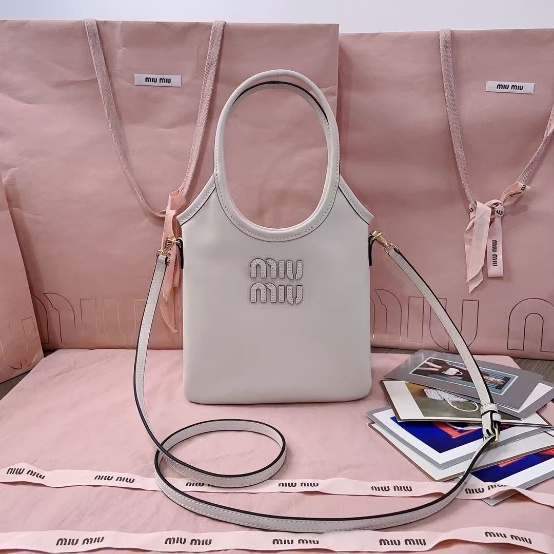 Miu's new mini tote bag