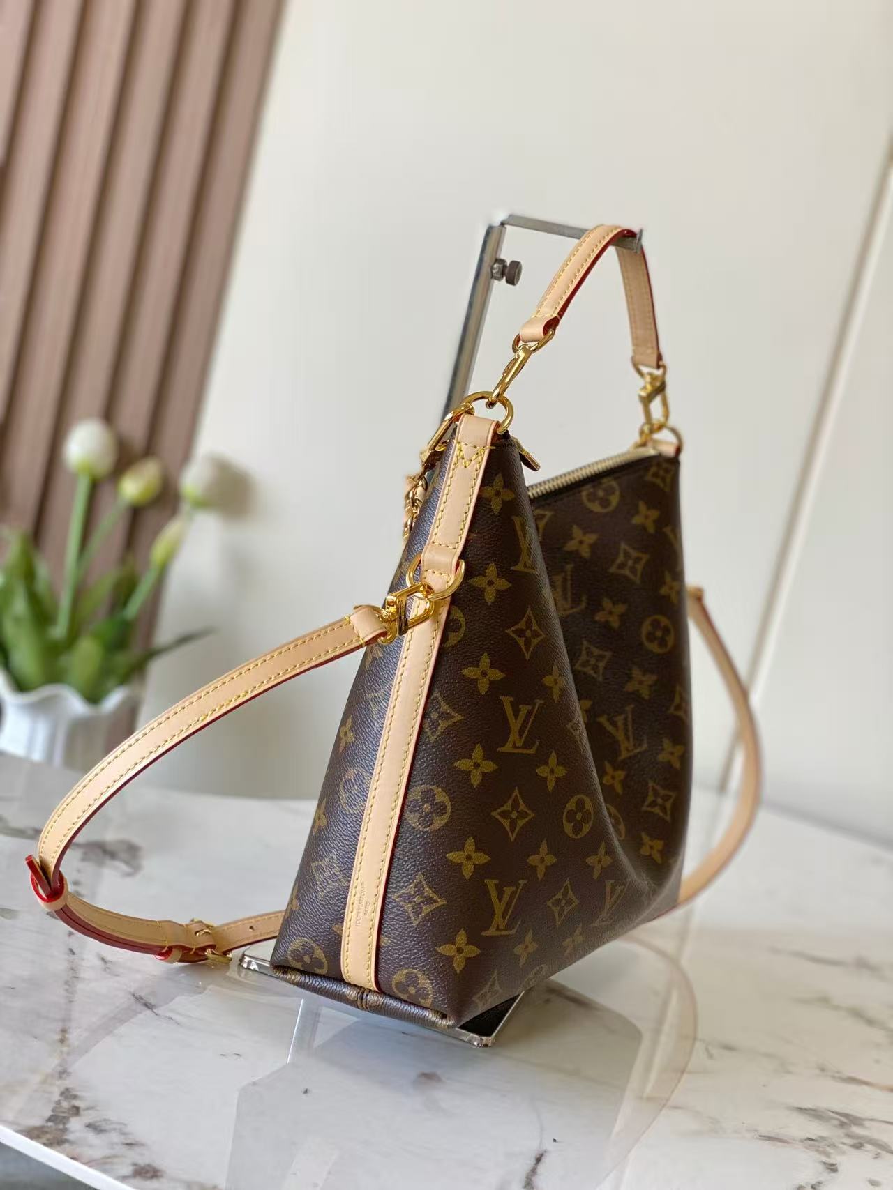 Multipass handbag