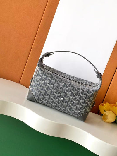Goyard toilet ecrue bag