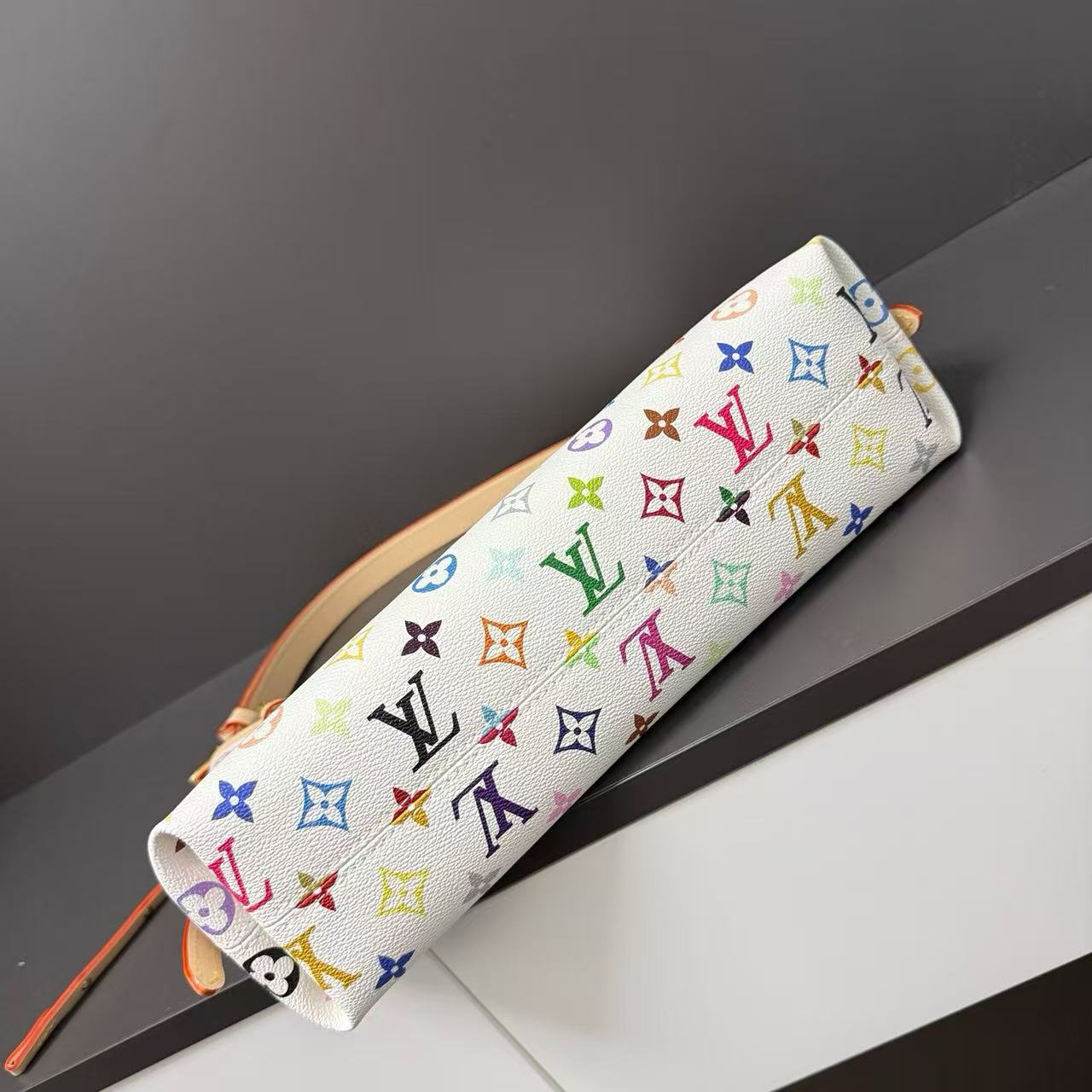 This LV x TM Carryall East West handbag