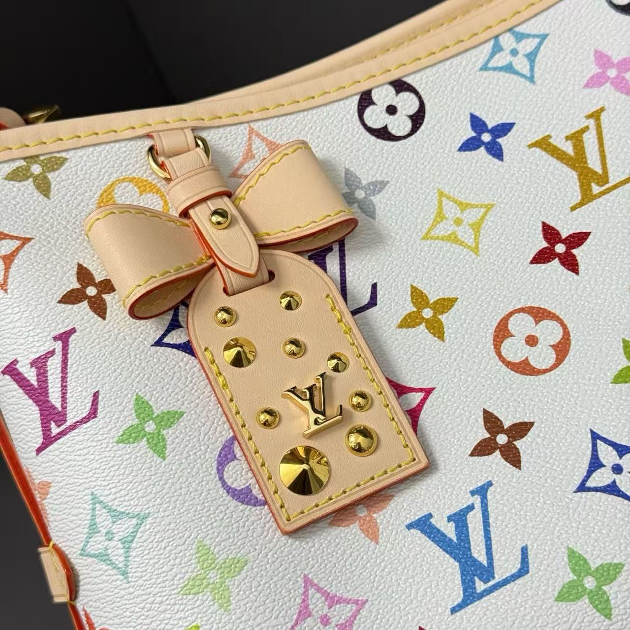 This LV x TM Carryall East West handbag