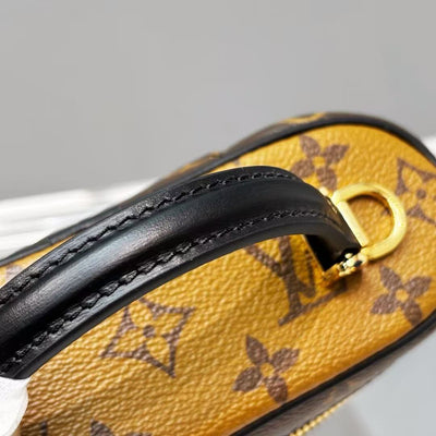Loui*s Vuitto*n VANITY CHAIN POUCH Handbag/Narrow Edition Cosmetic Box