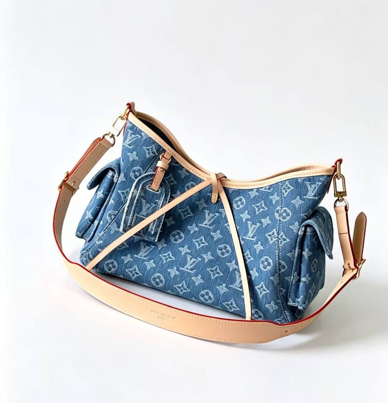 Carryall Cargo small handbag