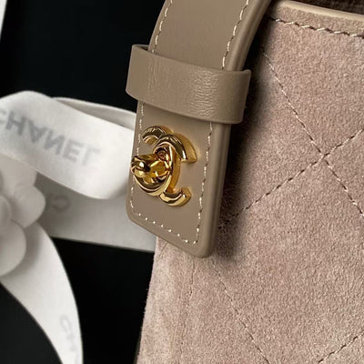 Anti-fleece Chanel🅾️26S bucket bag