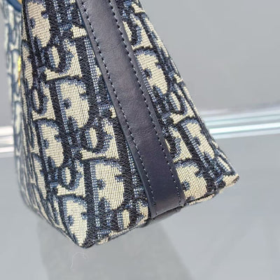 Dio*rLing 30 Montaigne Dior's Love Mini Chain Handbag