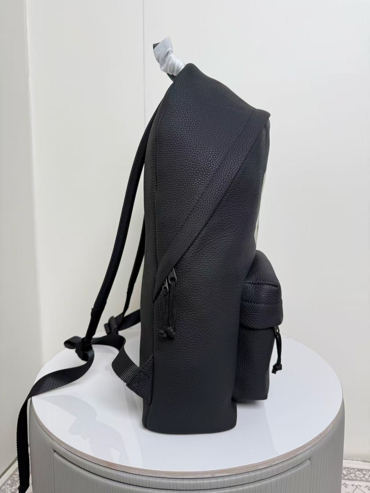 Balenciag, Balenciag's bag