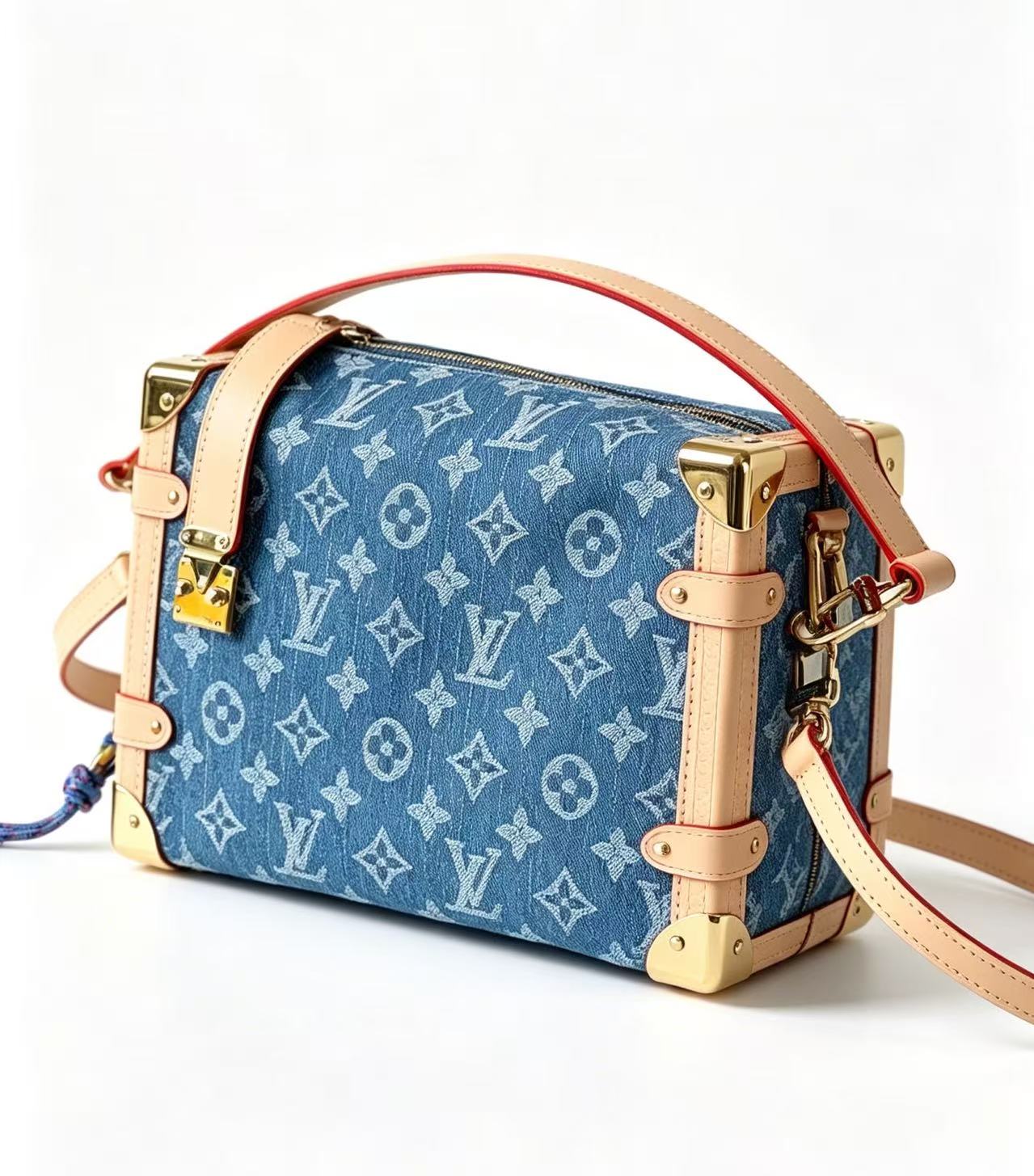Side Trunk medium-sized handbag