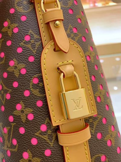 This All In BB handbag