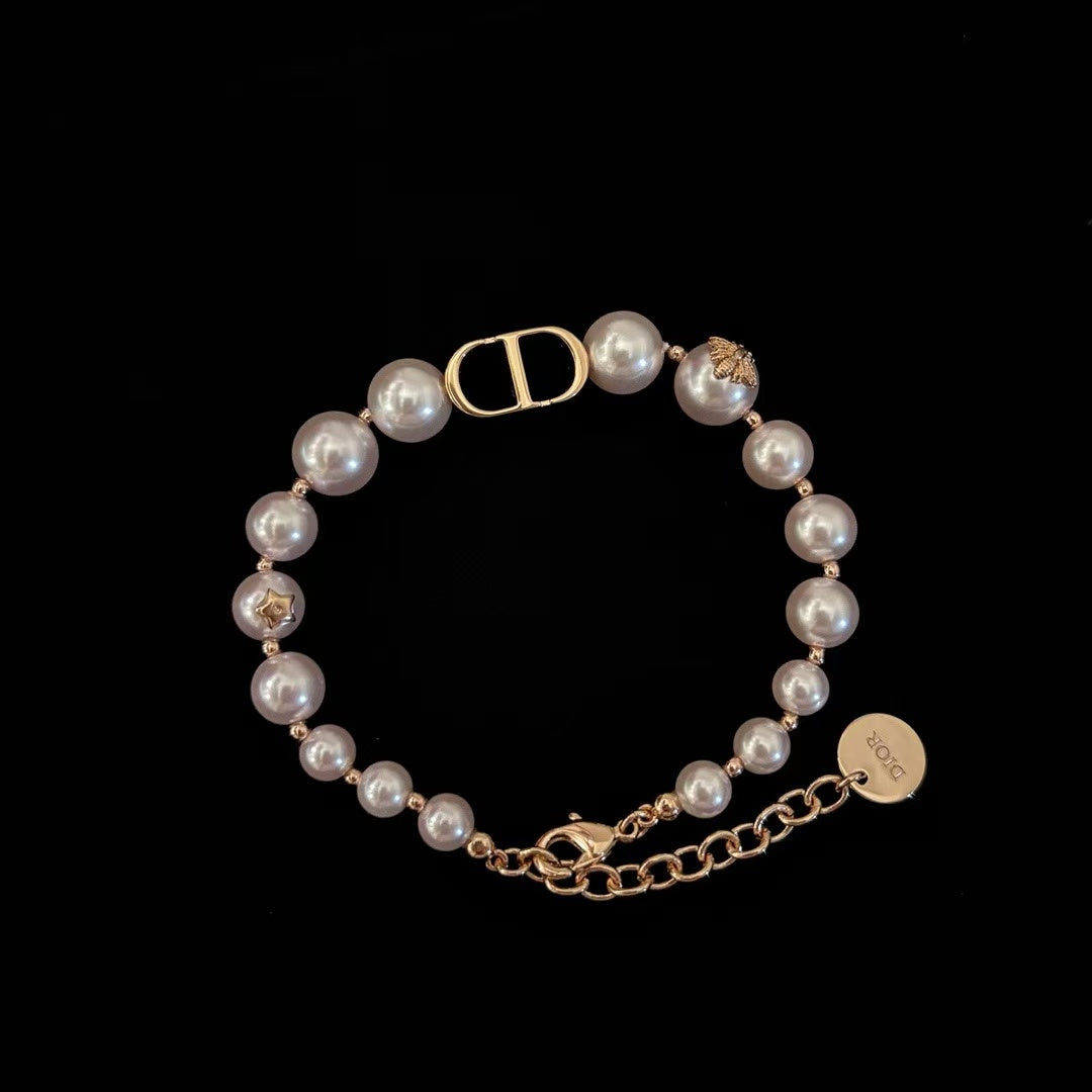 Dio*r 30 Montaigne CD pink pearl short necklace/bracelet