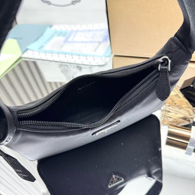 women's nylon shoulder bag