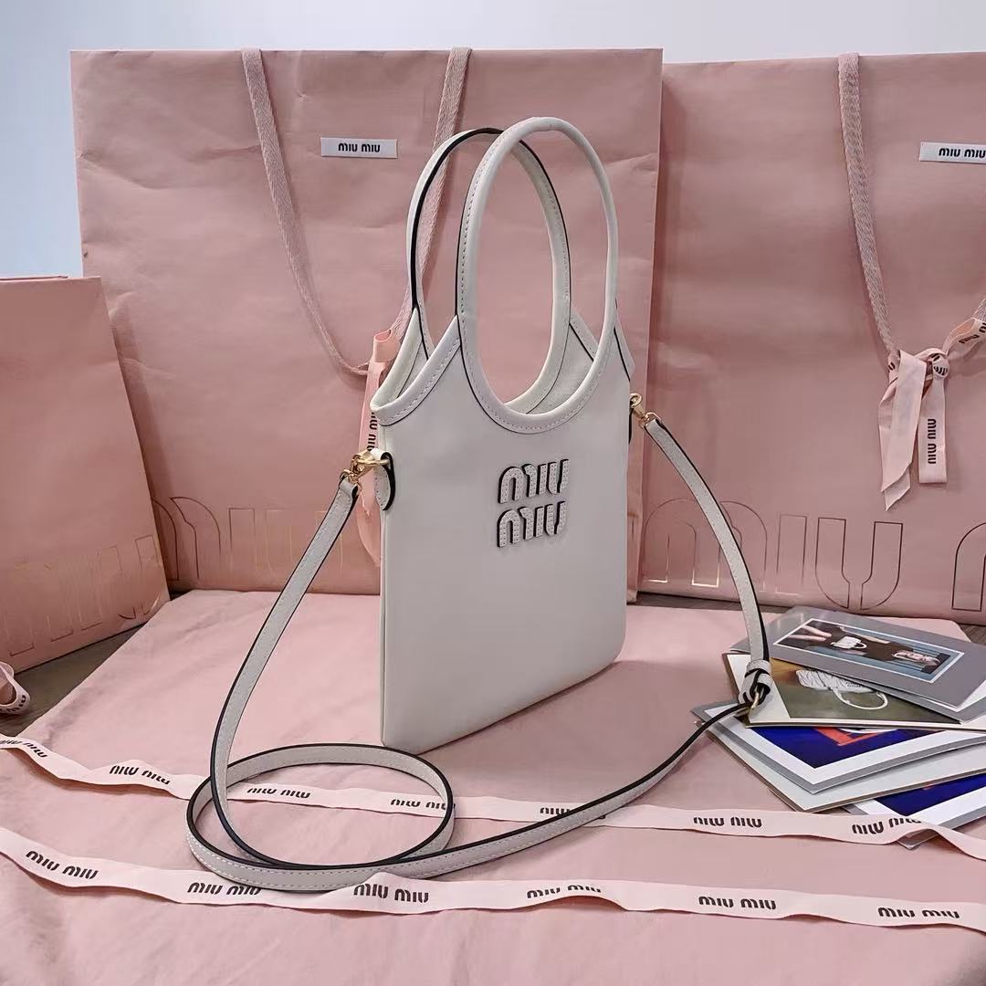 Miu's new mini tote bag