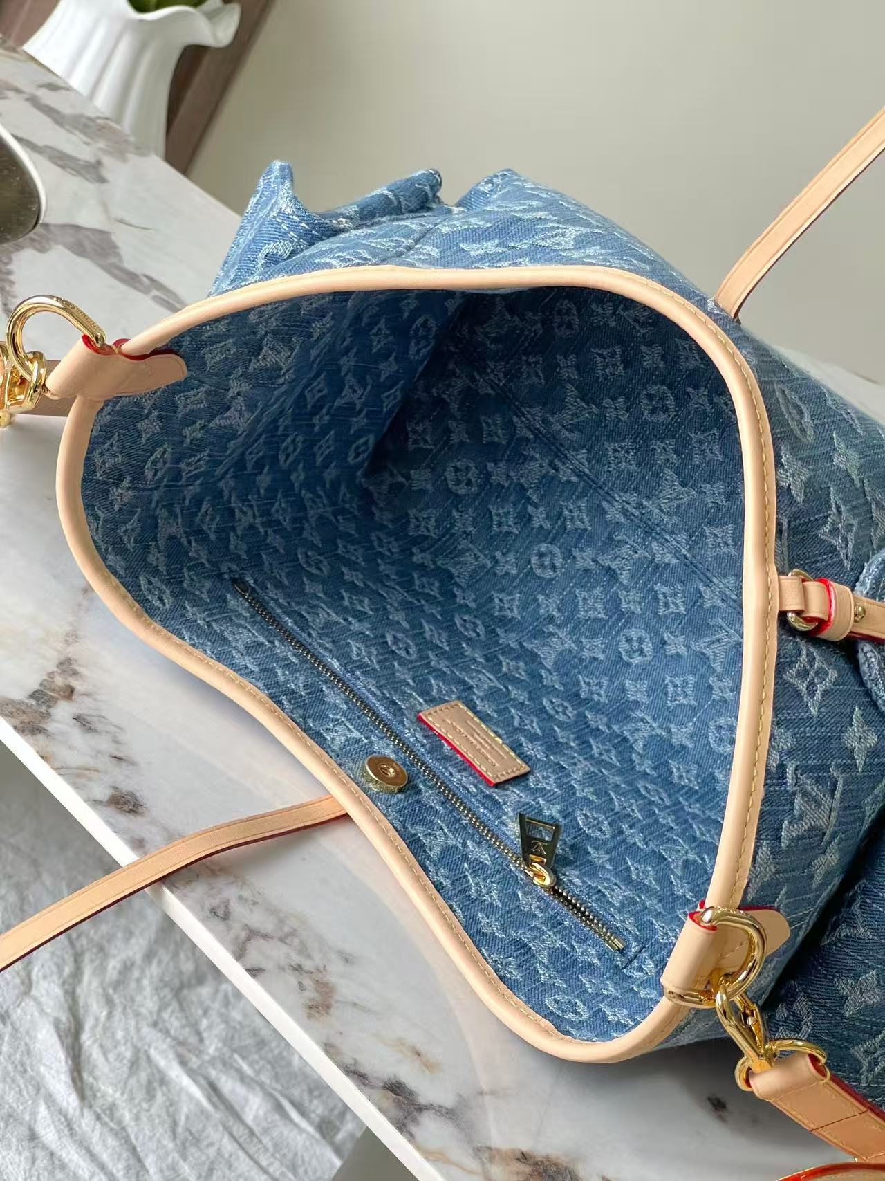 Carryall Cargo small handbag