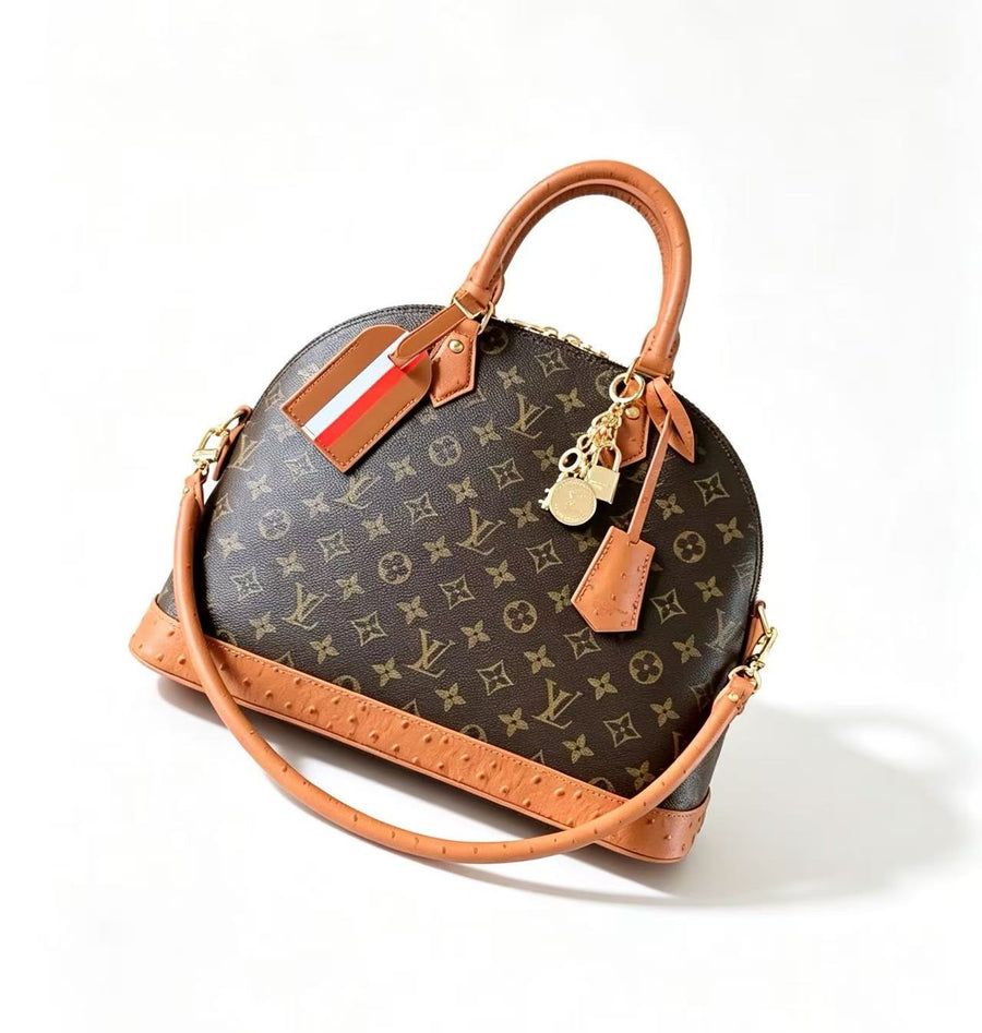 Alma medium-sized handbag