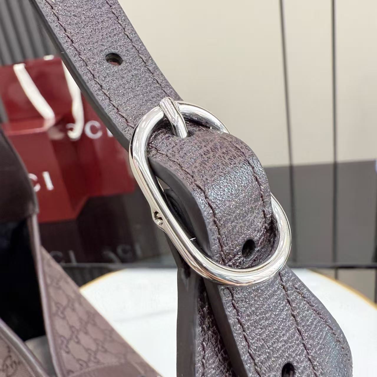 This new Gucci Jackie 1961 series handbag