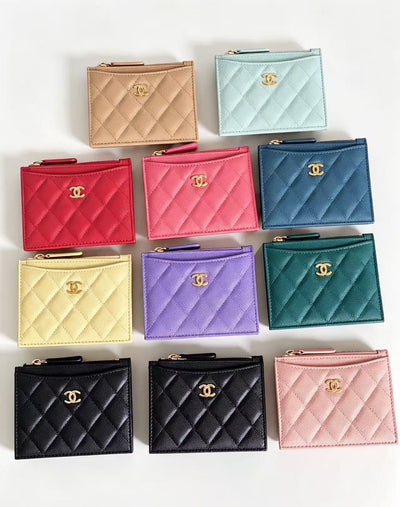 Single pull card bag