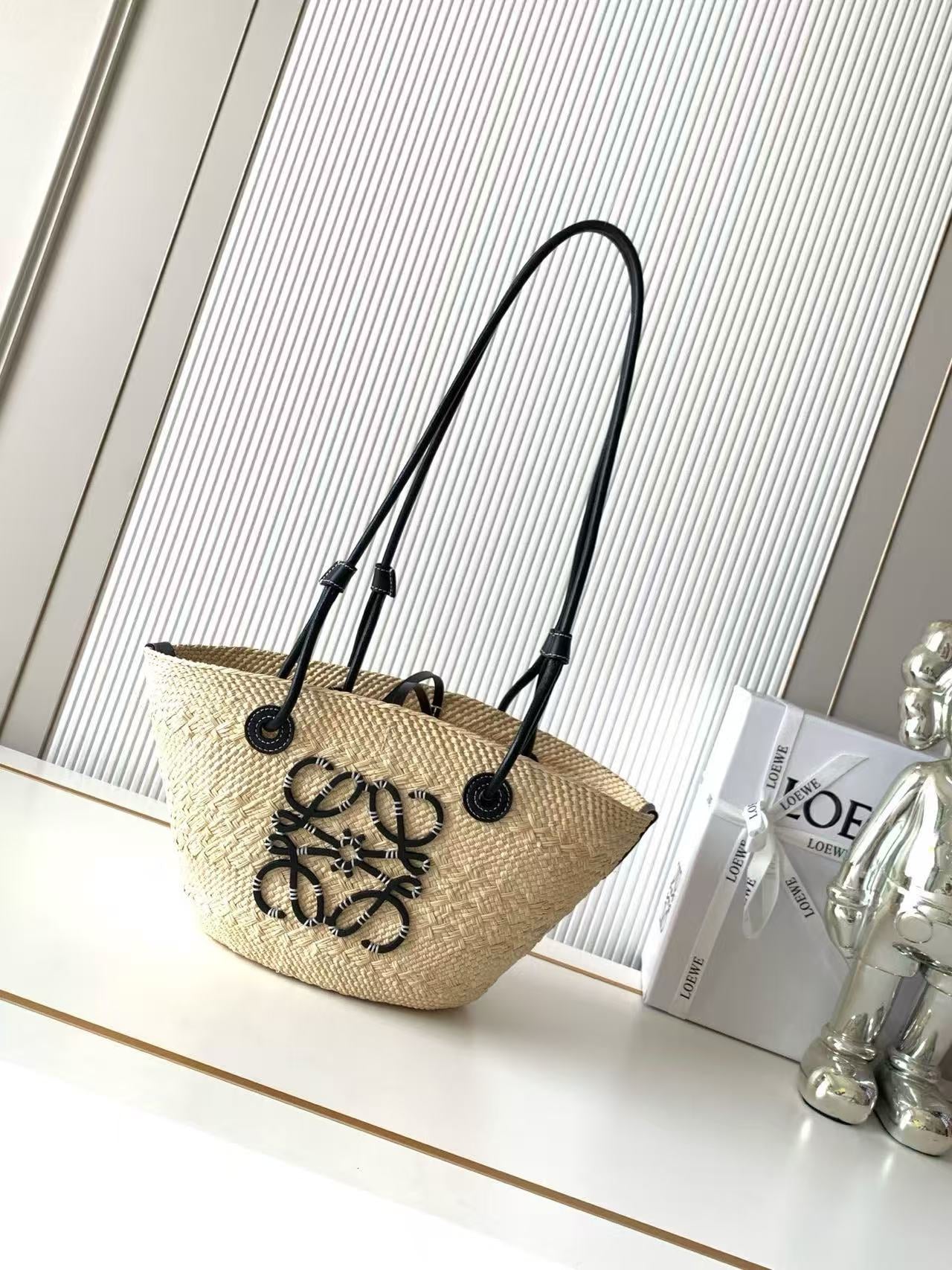 Anagram Basket handbag